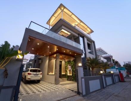 Casa Luxuria Villa 5BHK