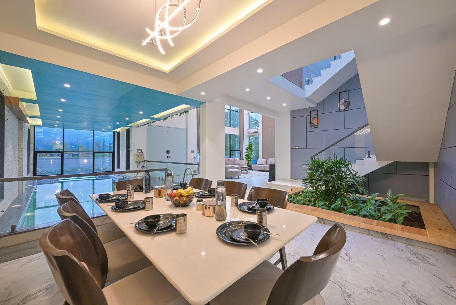 Saanjh Villa 6BHK
