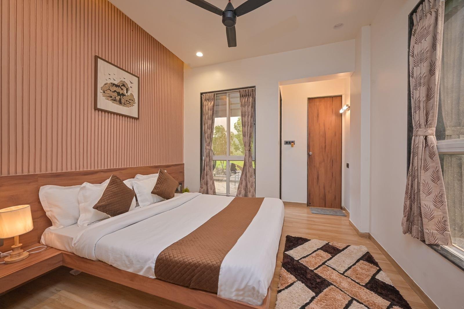 Saanjh Villa 6BHK