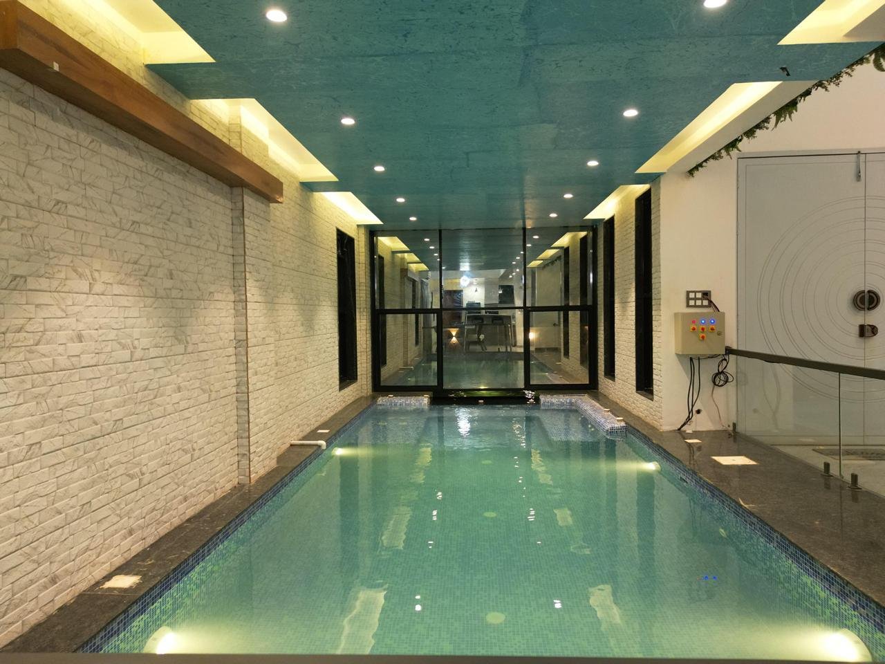 Saanjh Villa 6BHK
